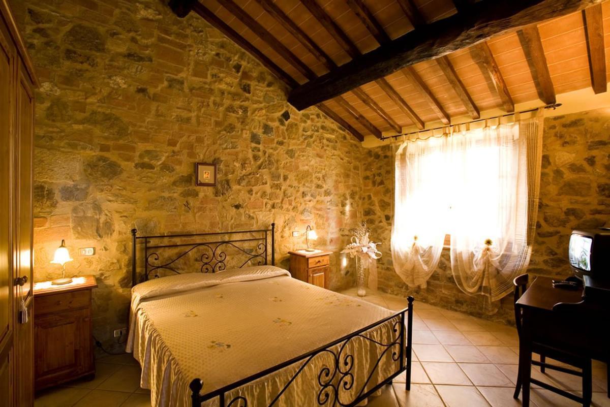 Agriturismo Belagaggio Montefollonico Eksteriør billede